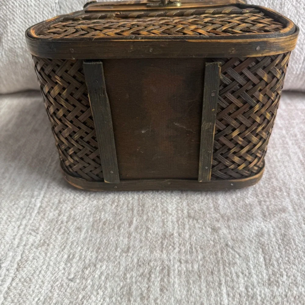 Vintage Woven Wicker Wood Treasure Chest Jewelry Box Keepsake Trunk Trinket